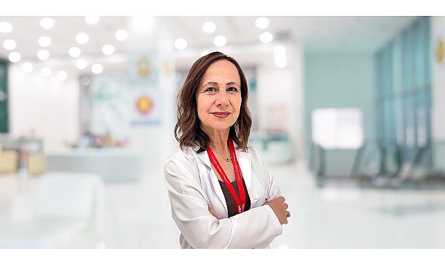 Dünya Alzheimer Gününe Yönelik Güncel Bilgilendirme: Belirtiler, Risk Faktörleri ve Yaşam Tarzı Önerileri