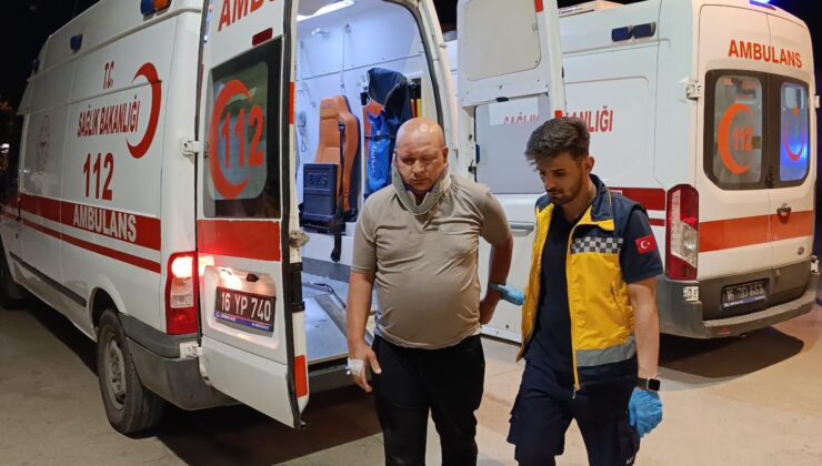 İnegöl Cerrah Mahallesi’nde Korkutan Kaza: İki Otomobil Çarpıştı, Yaralılar Hastanede