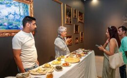 İzmir Sofrası: AI ve Geleneksel Tekstillerle İzmir Mutfağına Yeni Bir Bakış