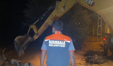 Kırıkkale’de Şiddetli Yağışın Ardından Ardından Yollar Yeniden Açıldı: Ekipler Anında Müdahale Etti