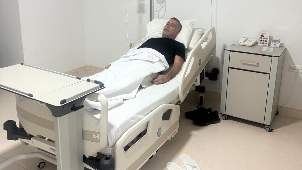 Muğla'da Konser Sonrası Gergin Anlar: Haluk Levent Hastanede Gözlem Altında