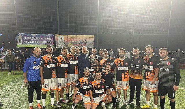 Parsın Takımı Dilovası Makina OSB Futbol Şampiyonluğunu Tekrar Kaptı
